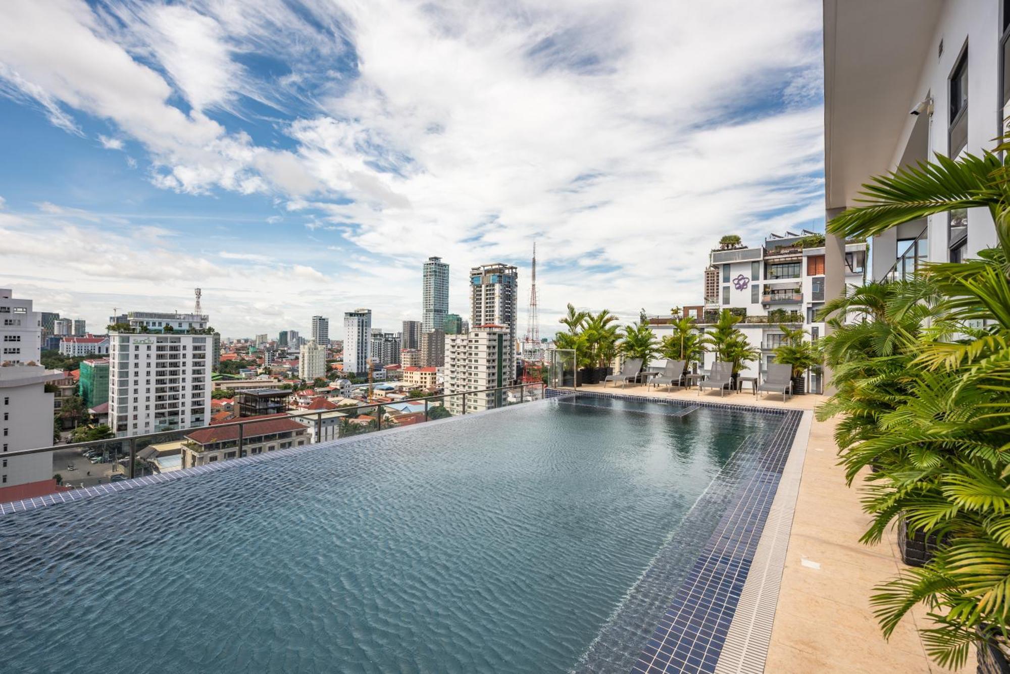 Mansion 51 Hotel & Apartment Phnom Penh Exterior foto