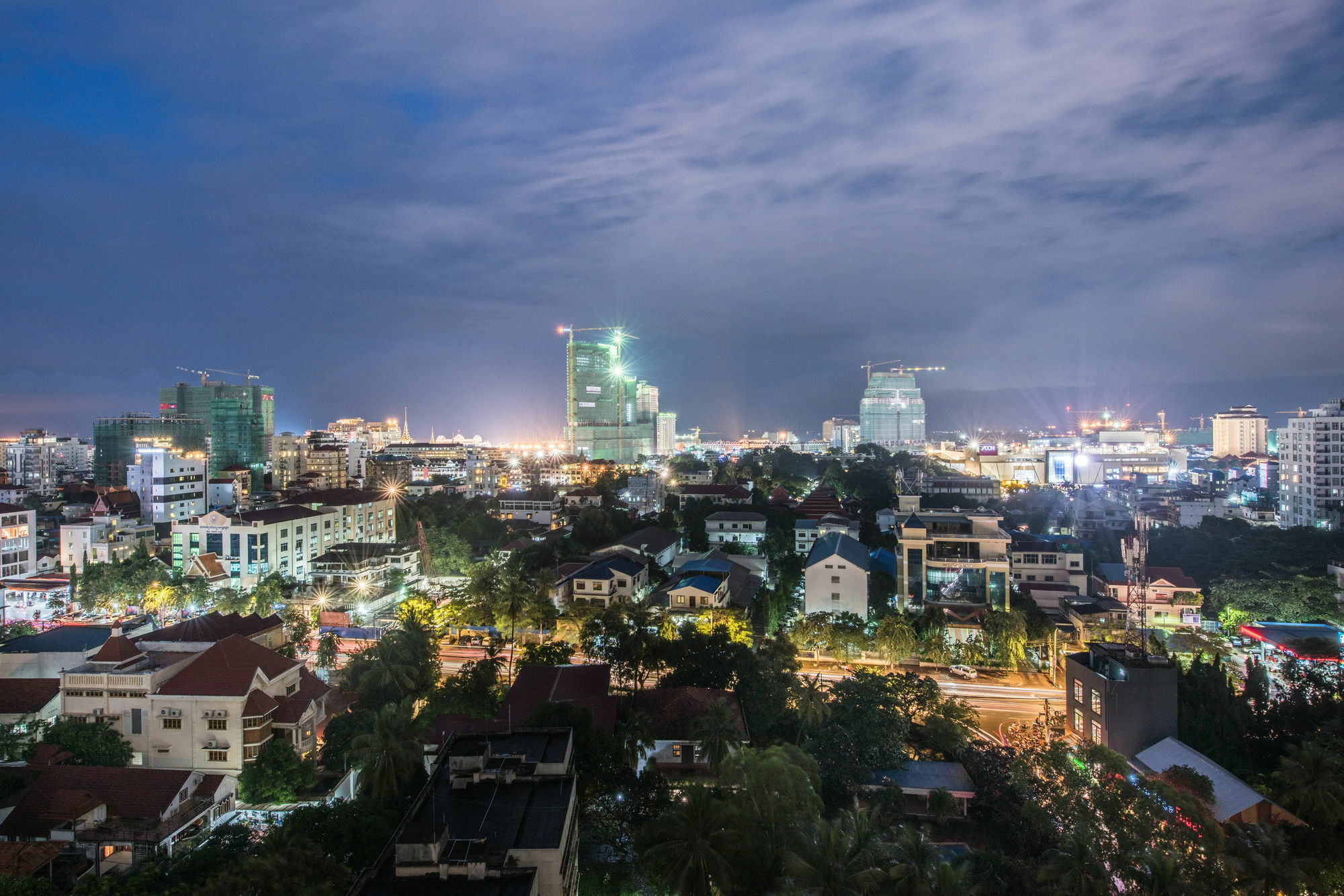 Mansion 51 Hotel & Apartment Phnom Penh Exterior foto